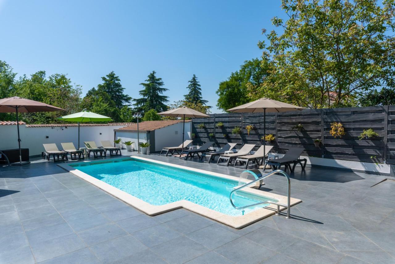 Apartment Felix Porec Bagian luar foto