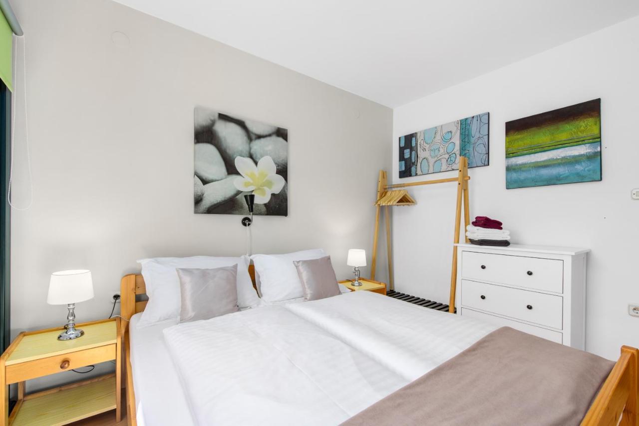 Apartment Felix Porec Bagian luar foto