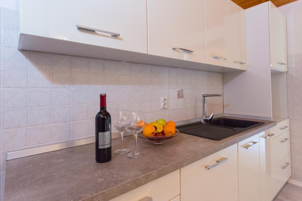 Apartment Felix Porec Bagian luar foto